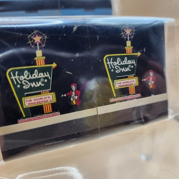 Vintage Matchbooks Lot Hotel Motel Matches Holiday Inn Circus - Picture 4 of 9